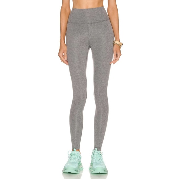NWT Girlfriend Collective Seamless High-Rise Legging in Heather Gravel #… - Picture 2 of 3